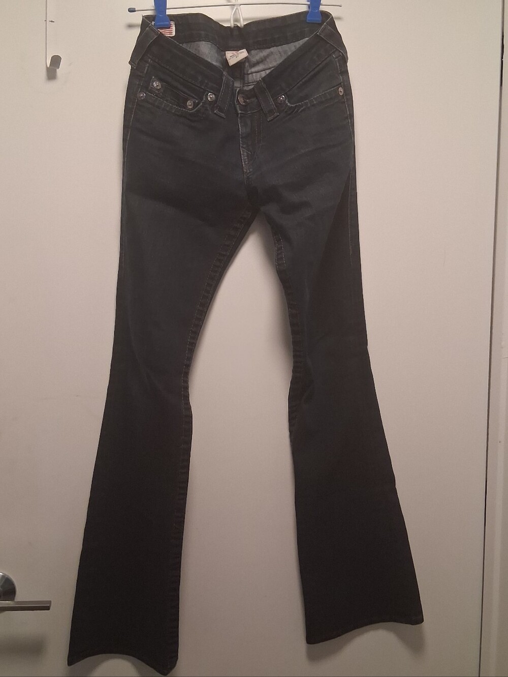 Early 2000s True Religion Low Rise Dark Wash Flare Jeans Size 27 32" Inseam